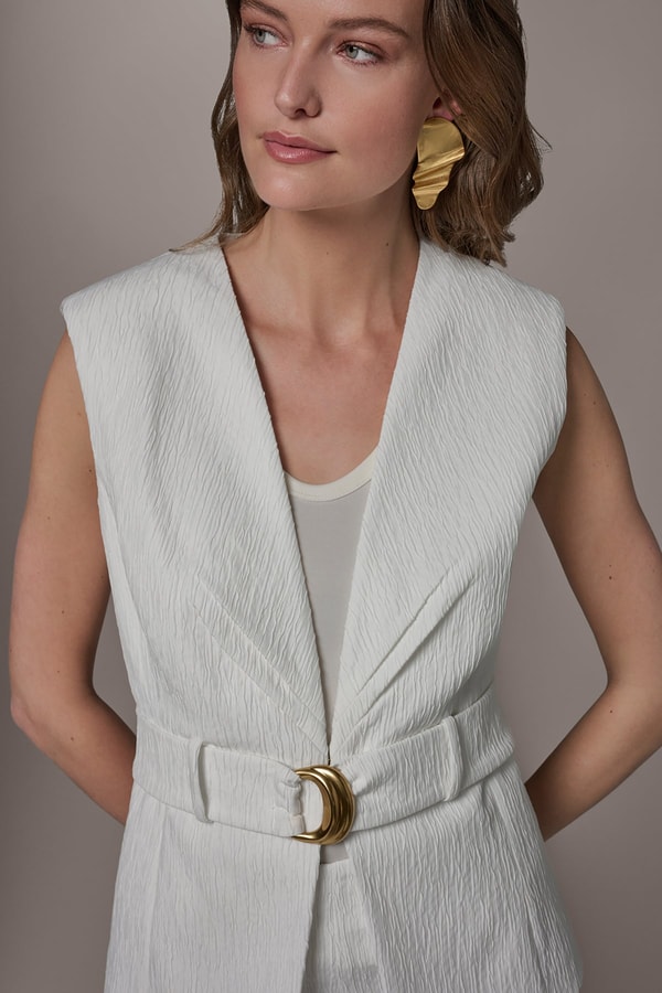 Donna Karan Extended Shoulder Vest Review