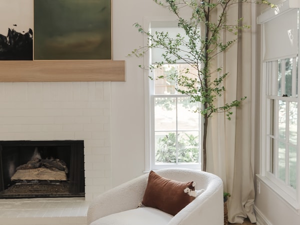 About EaseEase Curtains