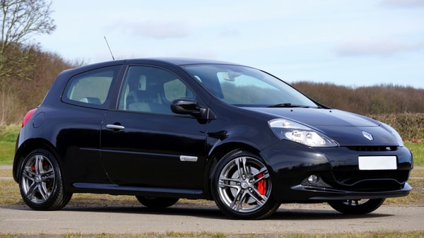 EasyCar Renault Clio Review