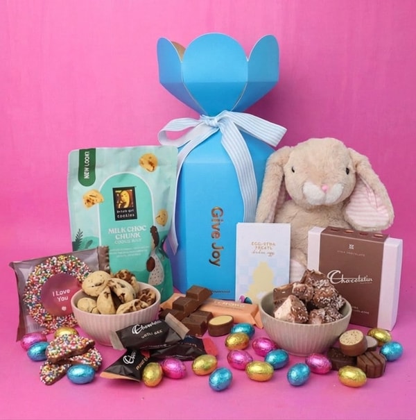 Edible Blooms Easter Chocolate Gift Box Review