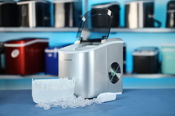 Frigidaire Portable Countertop Ice Maker Review