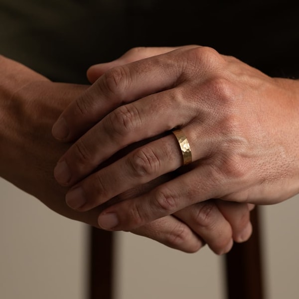 Wedding Bands & Stacking Rings review