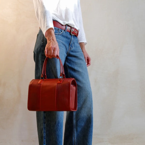 Elvis & Kresse Small Post Bag Review