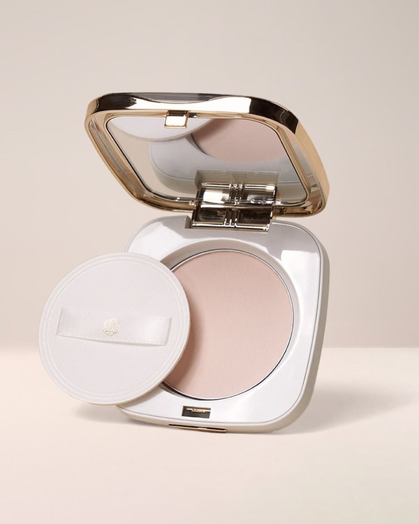 EM Cosmetics Portrait Mode Setting Powder Review
