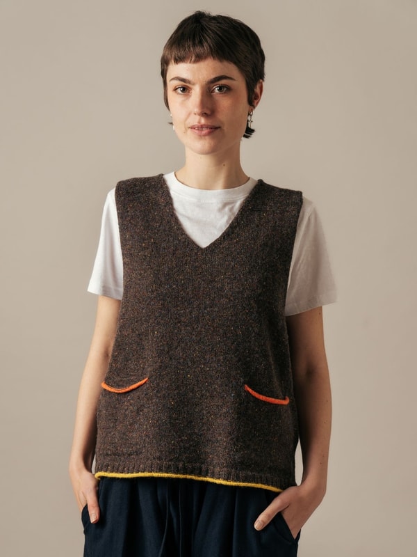 ERIB&Eacute; Knitwear Tweed Nep Shetland Wool Vest Review