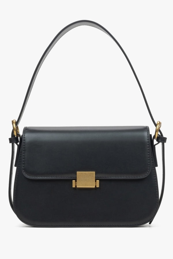 Estro Women\'s Black Leather Shoulder Bag with Gold Hardware Review