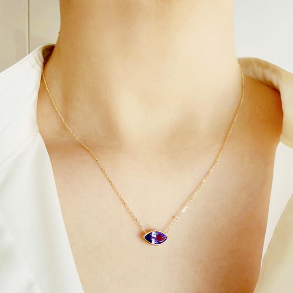 About Evelyn Gold Jewels