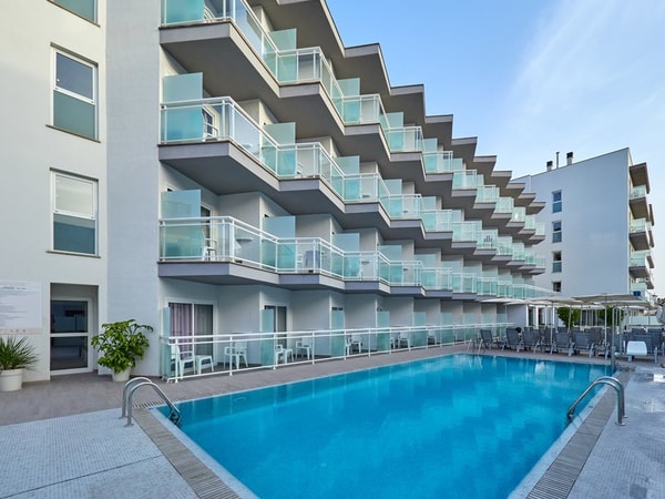 Falk Travel BQ Hotel Amfora Beach Bewertung