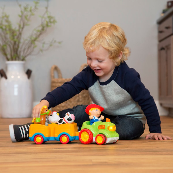 Fat Brain Toys Farm Friends Sound & Go Musical Tractor Review