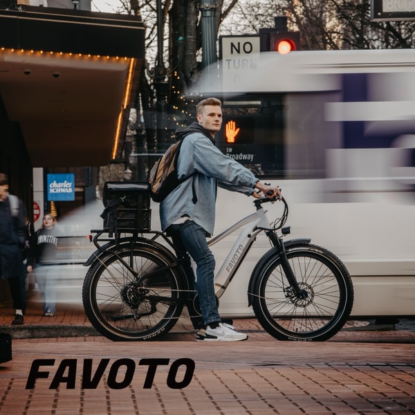 About Favoto
