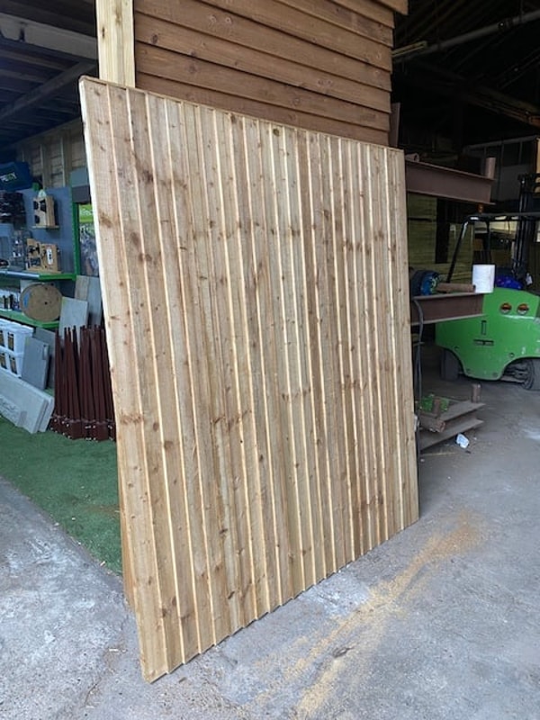 Fencing and Landscape Supplies Hand Made 6ft x 8ft Premium Closeboard Review