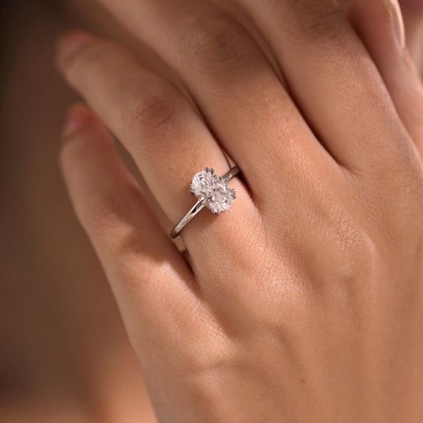 Fenton Lab Grown Diamond Solitaire Oval Cut Review