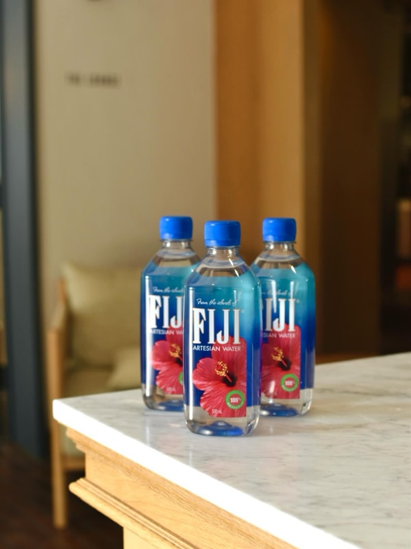 FIJI Waterについて