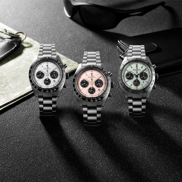 About First Class Watches