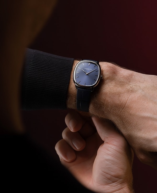 First Class Watches van dichtbij