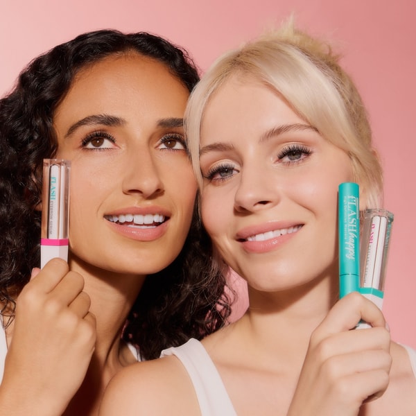 About fLASH Cosmetics