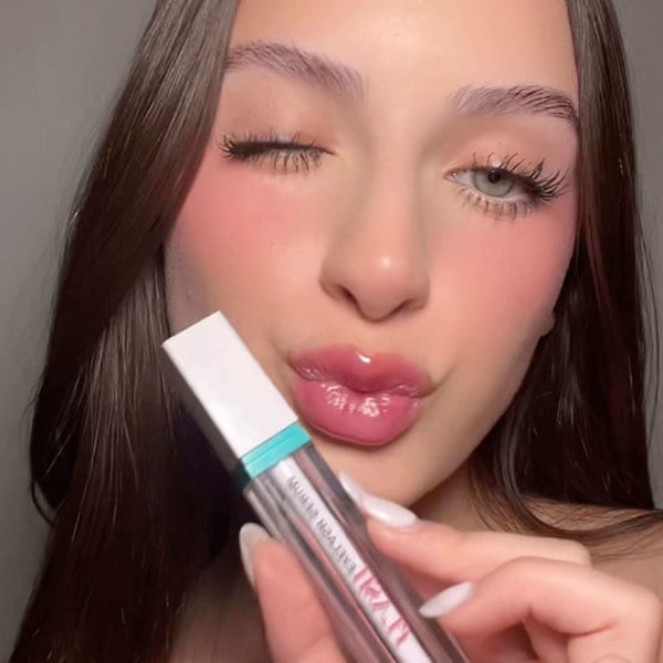 fLASH Cosmetics Eyelash Serum Review