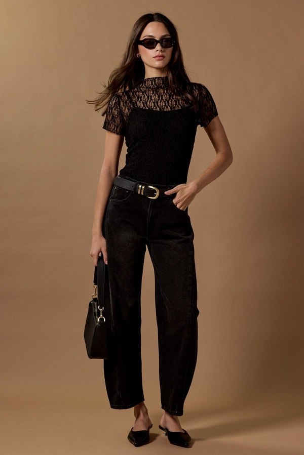 Flo & Frankie Providing Black Lace Short Sleeve Top Review