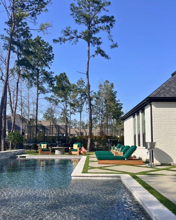 Fortunoff Backyard Store Review