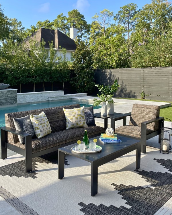 Fortunoff Backyard Store Overview