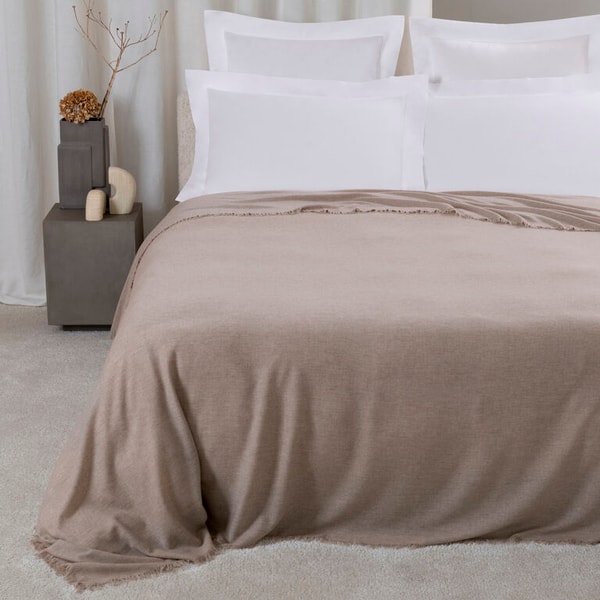 Frette Lightness Blanket Review