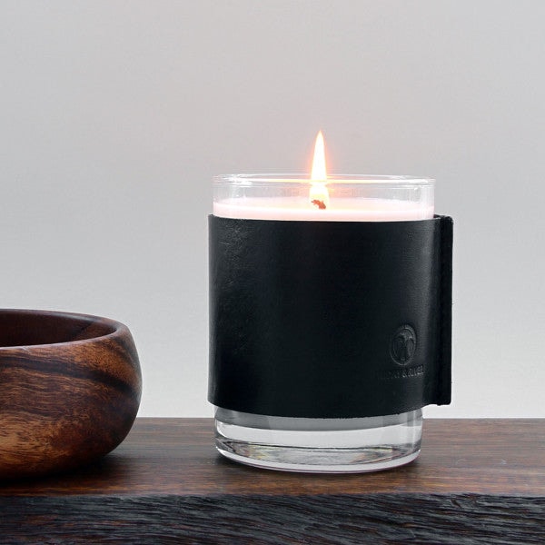 Friday and River Woodland Cabin - Natural Soy Candle Review