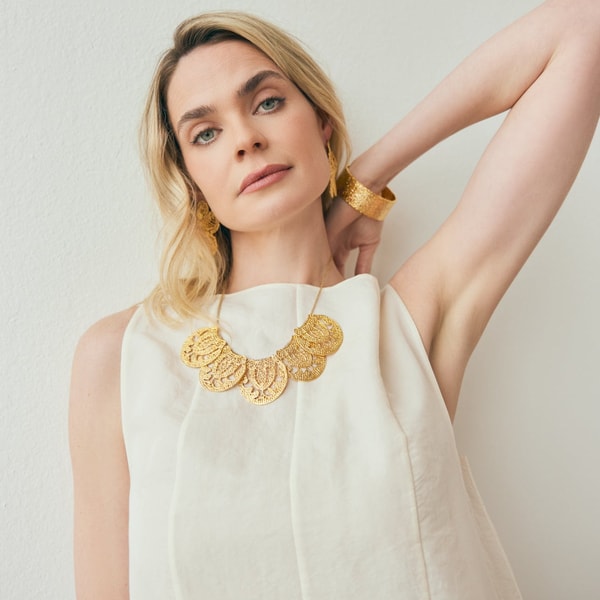 Gabrielle Gold Plate Scalloped Necklace Review