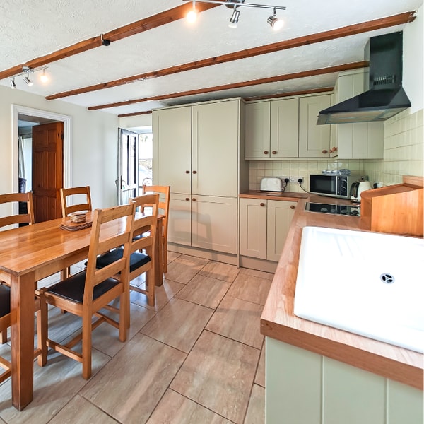Holidaycottages.co.uk Dinham Courtyard Review