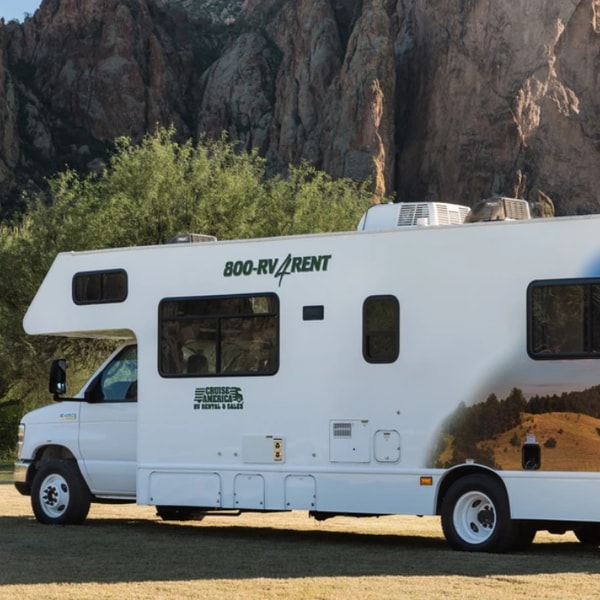 CamperDays Cruise America C-30 Review