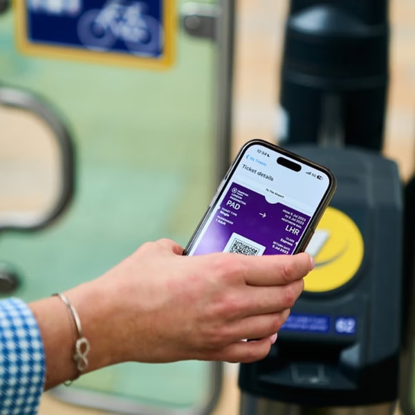 Heathrow Express Standard Class Single Review