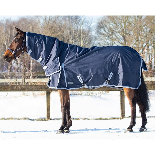 Galope-Store QHP Turnout 300 g Rese&ntilde;a
