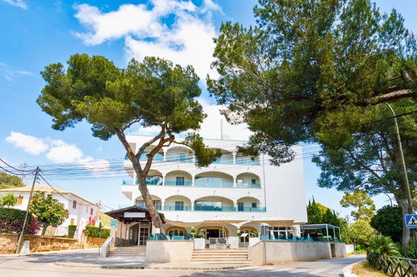 Garden Hotels Alcanada Golf Hotel Review
