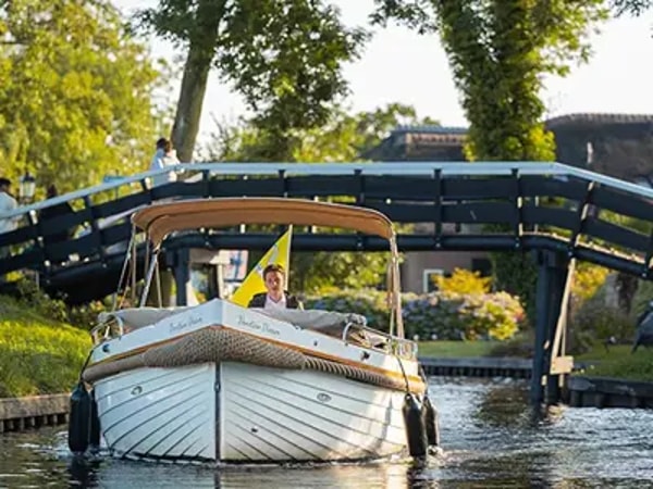 Over Giethoorn