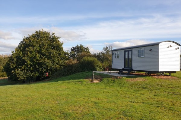 Glamping Hideaways Review