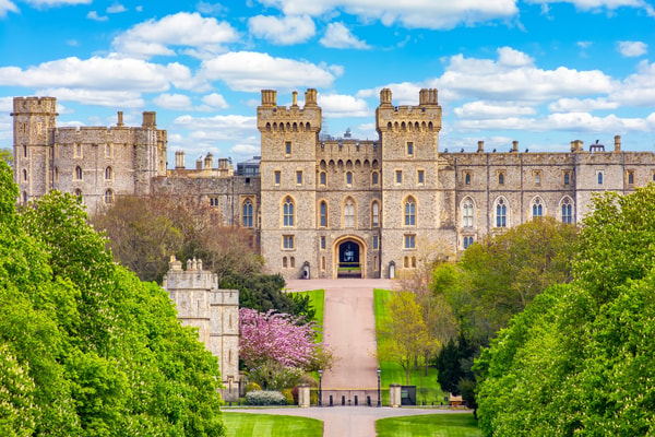Golden Tours Windsor Castle Bath Stonehenge Tour Review