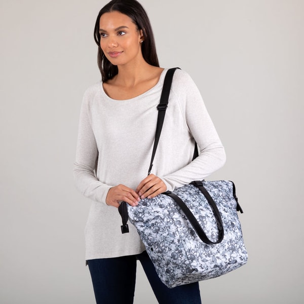GreaterGood Paw Print Shoulder Tote Review