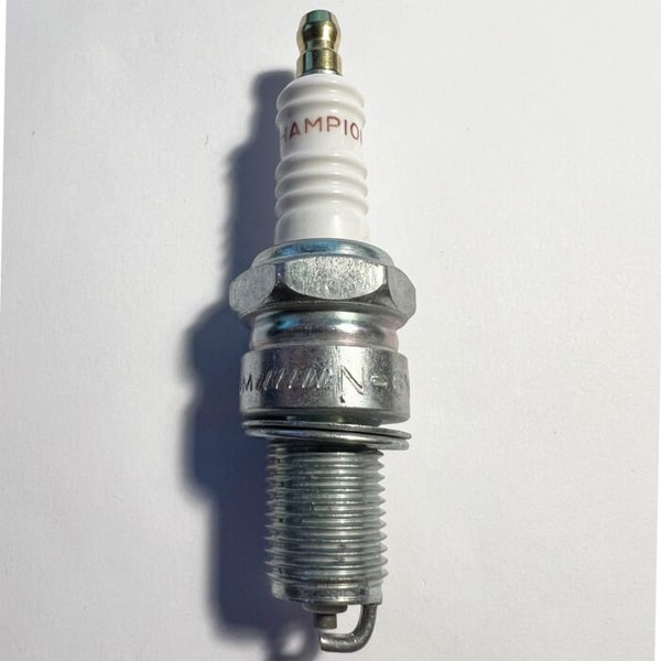 Green Classic & Vintage Spares Champion N9YC Spark Plug Review