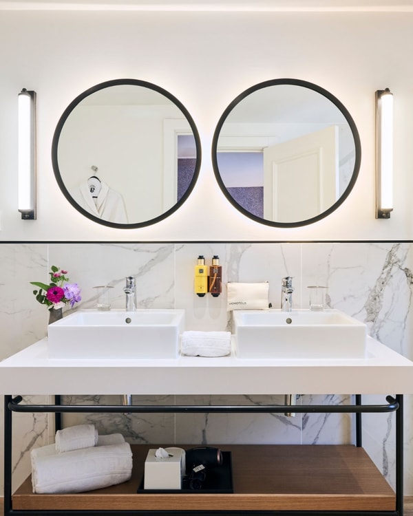 About H10 Hotels