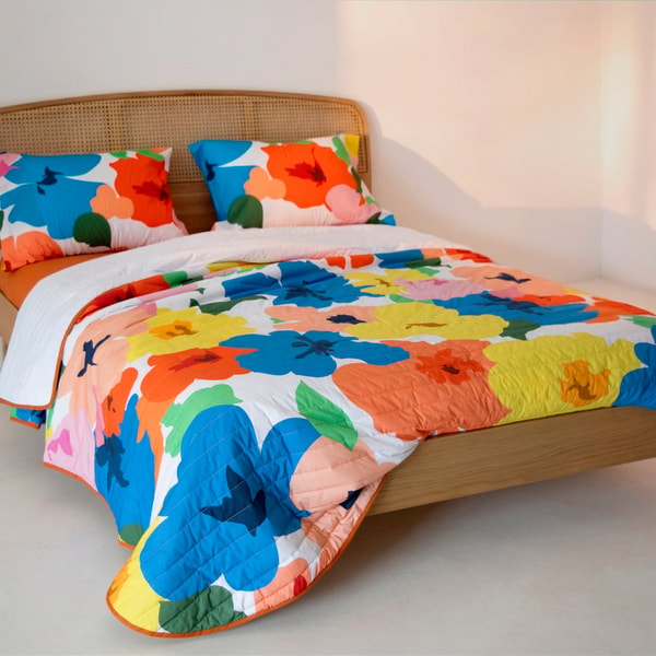 Happy Friday Bloom Play Quilt Rese&ntilde;a