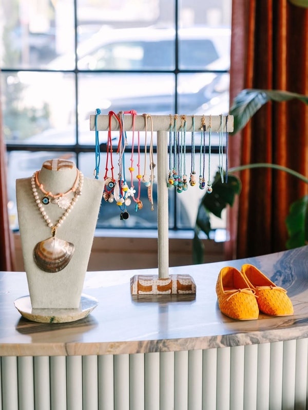 HART Jewelry Review
