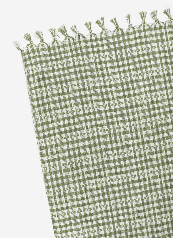 Heather Taylor Home SOHO Olive Tablecloth Review