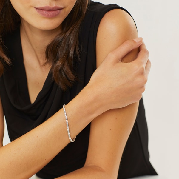 Heavenly London Slim Tennis Bracelet Reviews