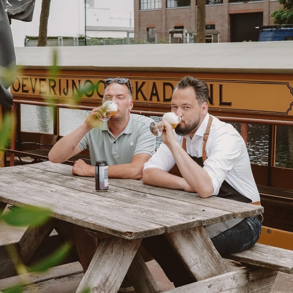 Over Hellobier