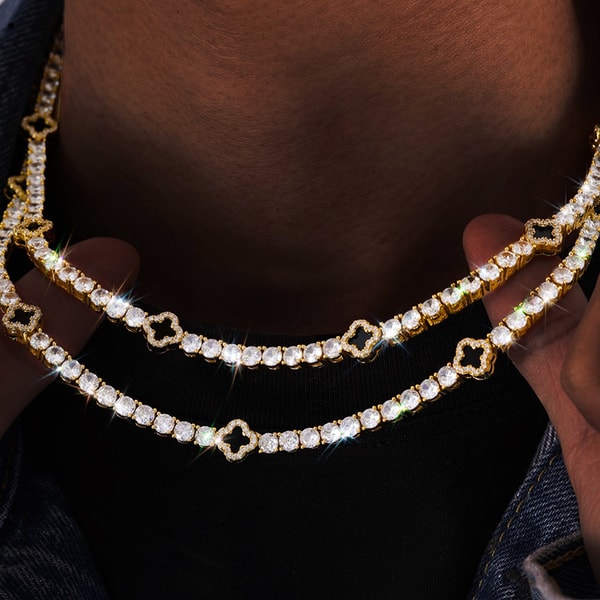 Helloice Iced Out Tennis Chain with Black Four Leaf Clover Review