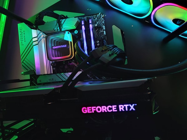 &Uuml;ber HI-TECH for Gamers