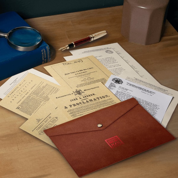 History By Mail Keepsake Folio Review