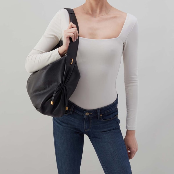 HOBO Bags Kori Hobo Review
