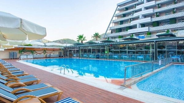Holiday Gems Beach Club Doganay Review