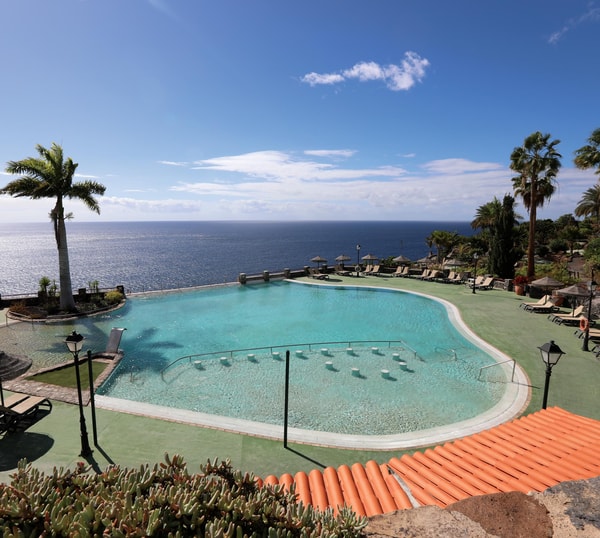 Holiday Property Bond Review