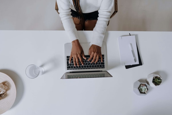 Betrouwbare Hosting Met Praktische Overwegingen